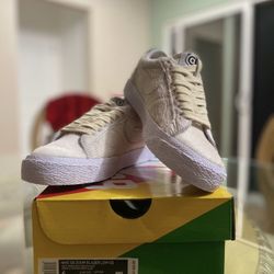 Nike Medicom Blazer Low Sb