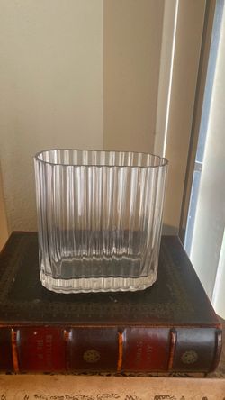 Flower vases