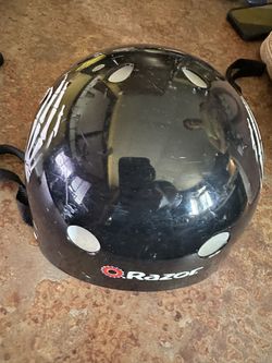 Kids Helmet- Razor Brand