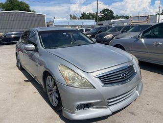 2010 INFINITI G37x