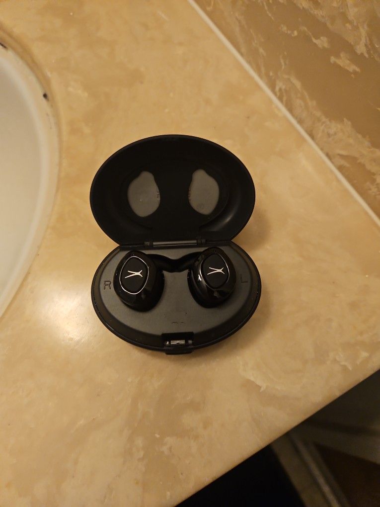 Altec Lansic Bluetooth Earbuds