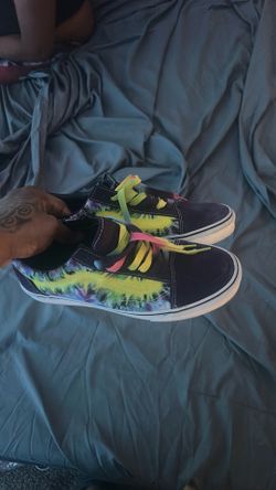 TIE DYE VANS