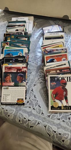 400+ Baseball cards