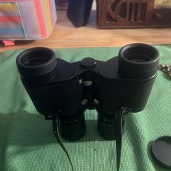 Bushnell binoculars in Great shape