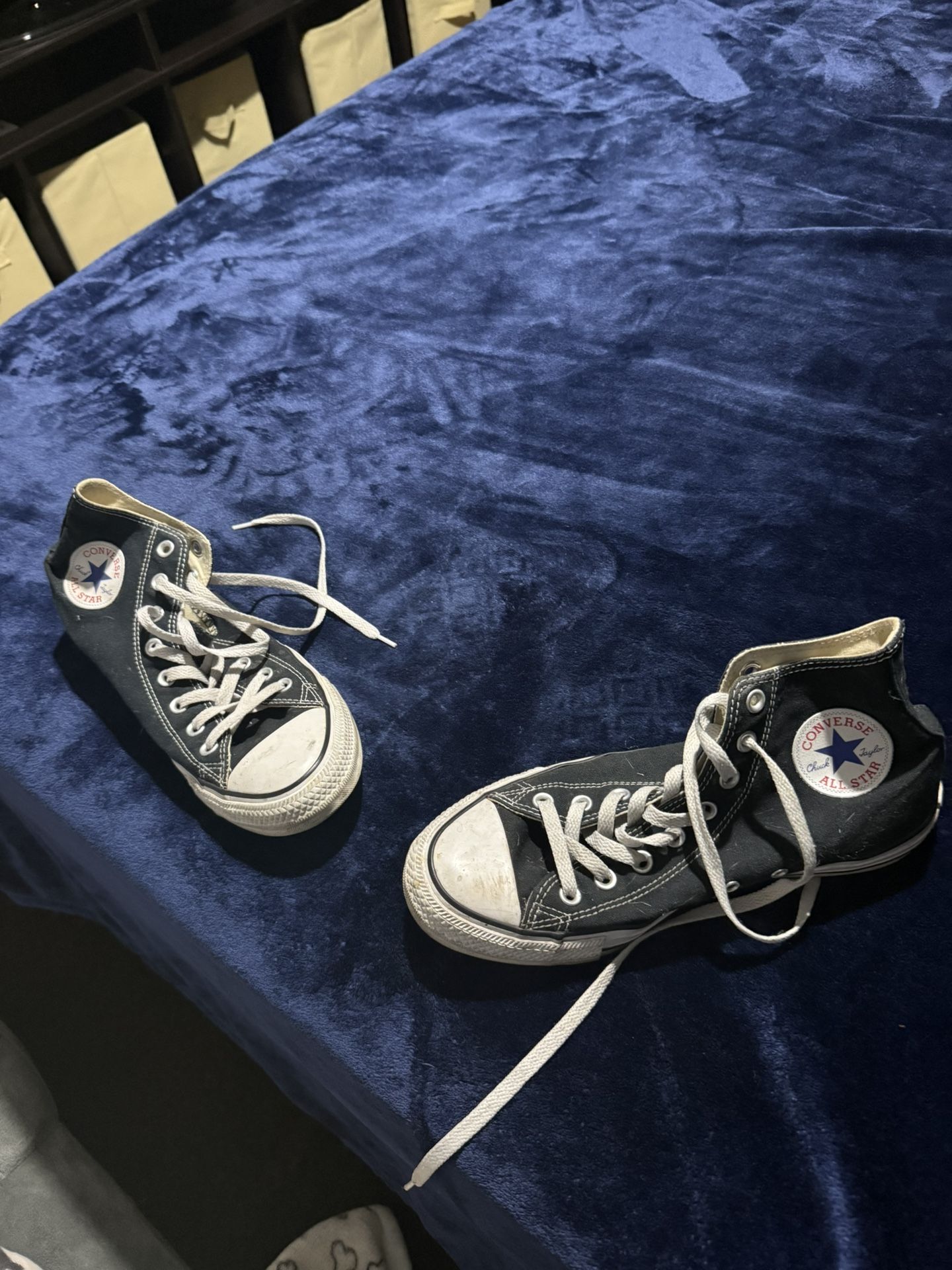 Converse Size 8
