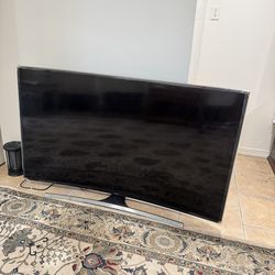 SAMSUNG 65-inch curved 4K Ultra HD Smart LED TV