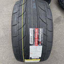 305/35/20 Nitto R2