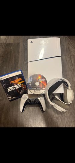 PlayStation 5 slim with games