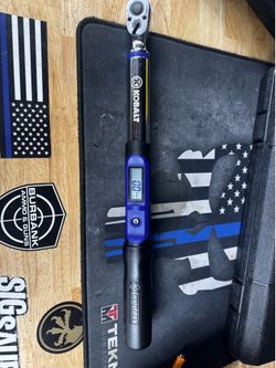 Kobalt 3/8-in Drive Digital Torque Wrench (20-ft lb to 100-ft lb)