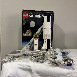 LEGO NASA Apollo Saturn V - 21309