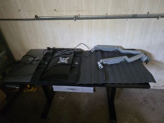 Complete WFH / Gaming Setup – 2 FEZIBO Standing Desks + 2 Dell 27” Monitors + Dual Mount – $550 OBO