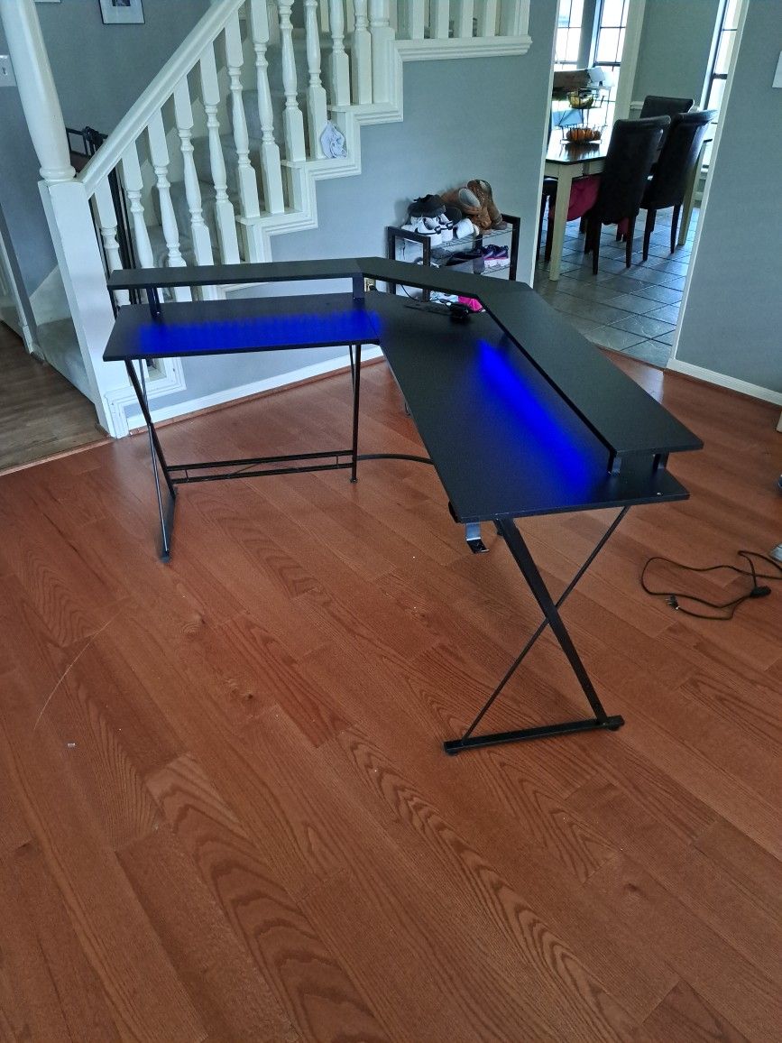 Gaming Desk 