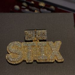 10k Gold Diamond Pendant “STIX”