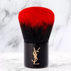 Yves Saint Laurent Kabuki Brush 