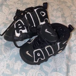 Nike Air More 3c