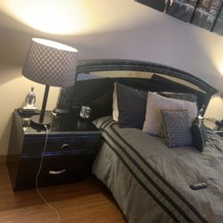 Queen Bedroom Set