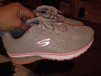 Skechers Women's Gray Pink Sneakers