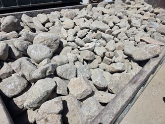 Natural Rock/Boulders