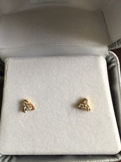 22 pure gold & dimond earrings