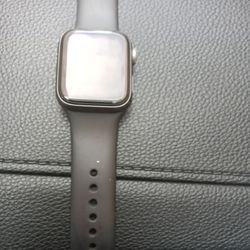 Apple Watch 4 