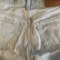 Levi Womens Shorts W26 