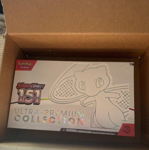 Pokemon 151 Ultra Premium Collection
