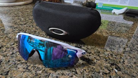 Oakley Radar EV Path