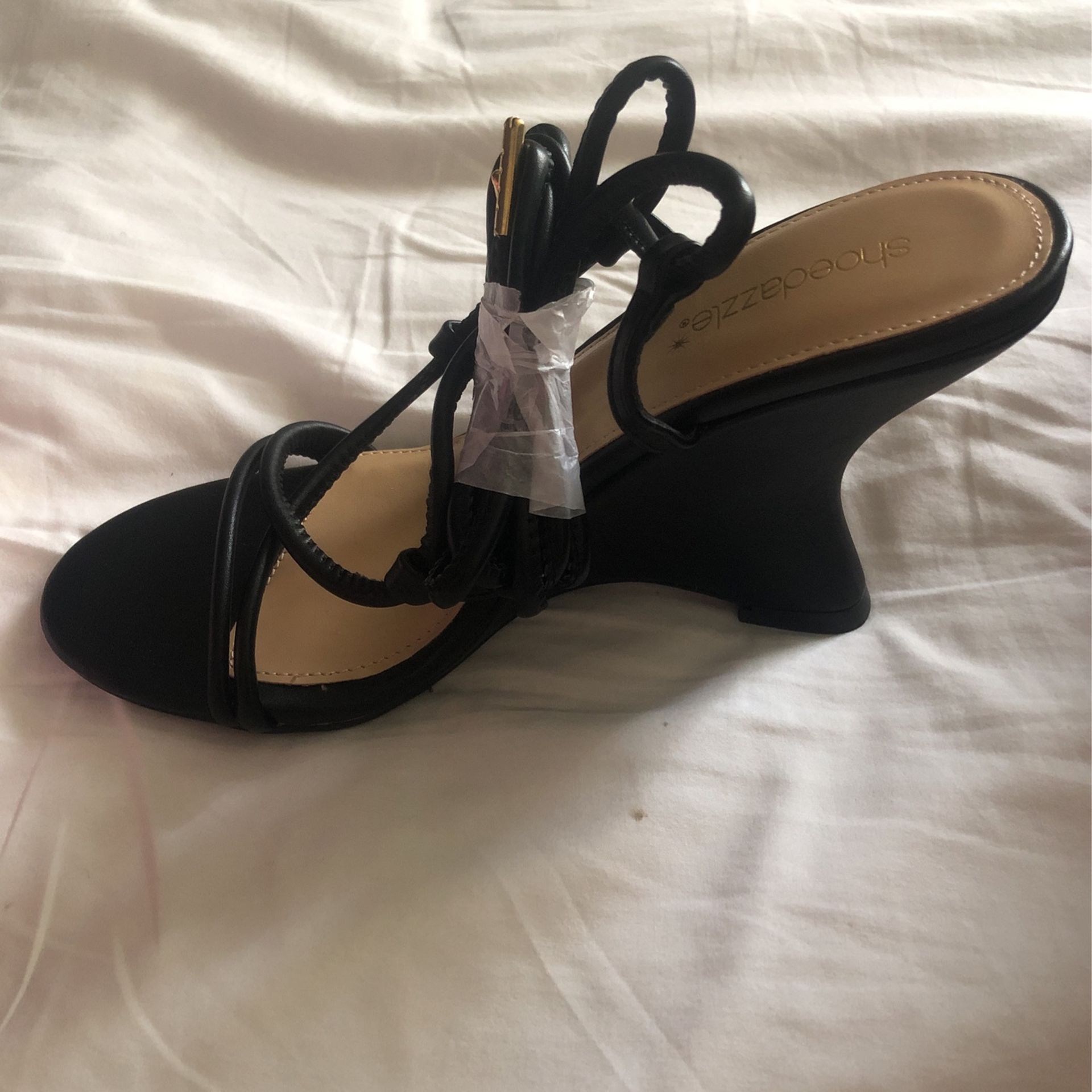 Brand new Shoedazzle Women’s Shoes