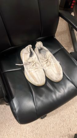 white yeezys men’s 11