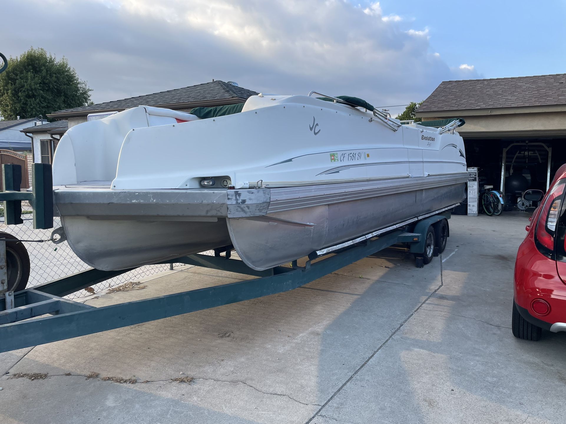 2001 Jc Tritoon Evolution 260
