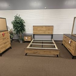 Sale ! Queen and King Bedroom Set For Sale - COD 