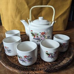 Teapot with 5 Cups