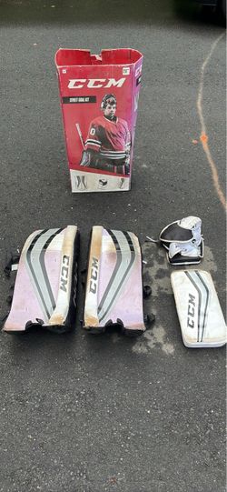 CCM Street Hockey Goalie Set (28" Pads, Glove, Blocker) with Box
