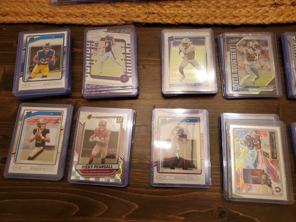 115 Football Cards