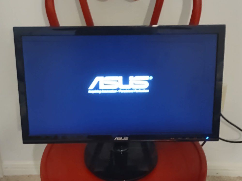 Asus 19" Computer Monitor