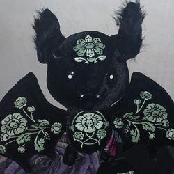 Kreeptures Glow In The Dark Bat Plush