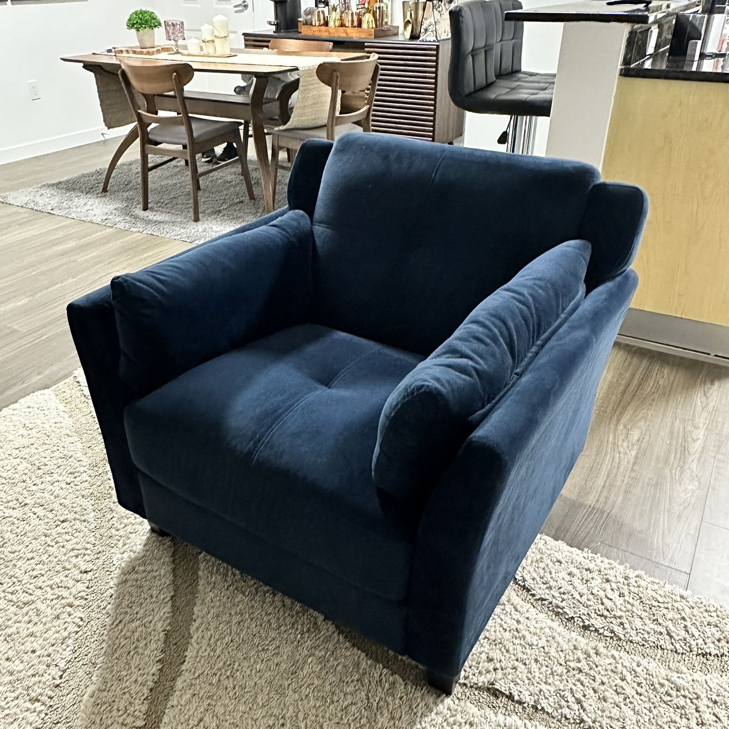 Navy blue Armchair