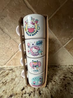 Hello Kitty 4set mini mugs
