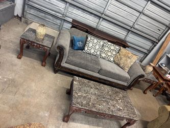 Couch + coffee table + 2 end tables