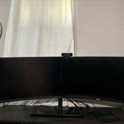 Dual Curved Monitor Setup