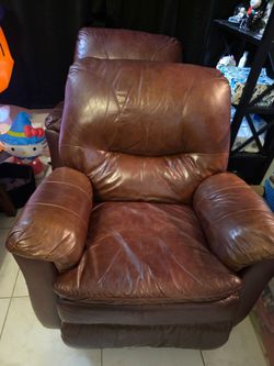 2 leather recliners