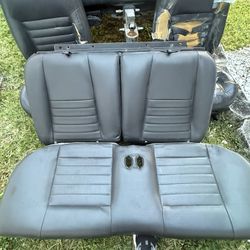2004 Mustang Gt Seat