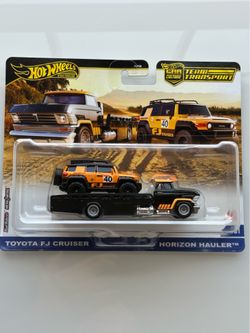 Hot Wheels Premium Team Transport #81/ Toyota FJ Cruiser + Horizon Hauler | NEW $22