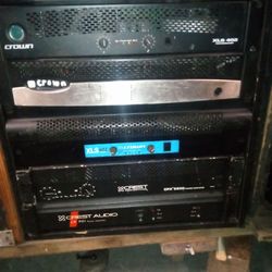 Estoy vendiendo estos amplificadores muy buen presio