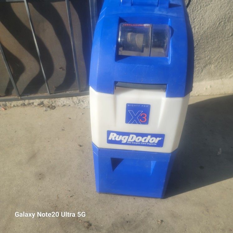 LRug Doctor Shampooer Great Condition