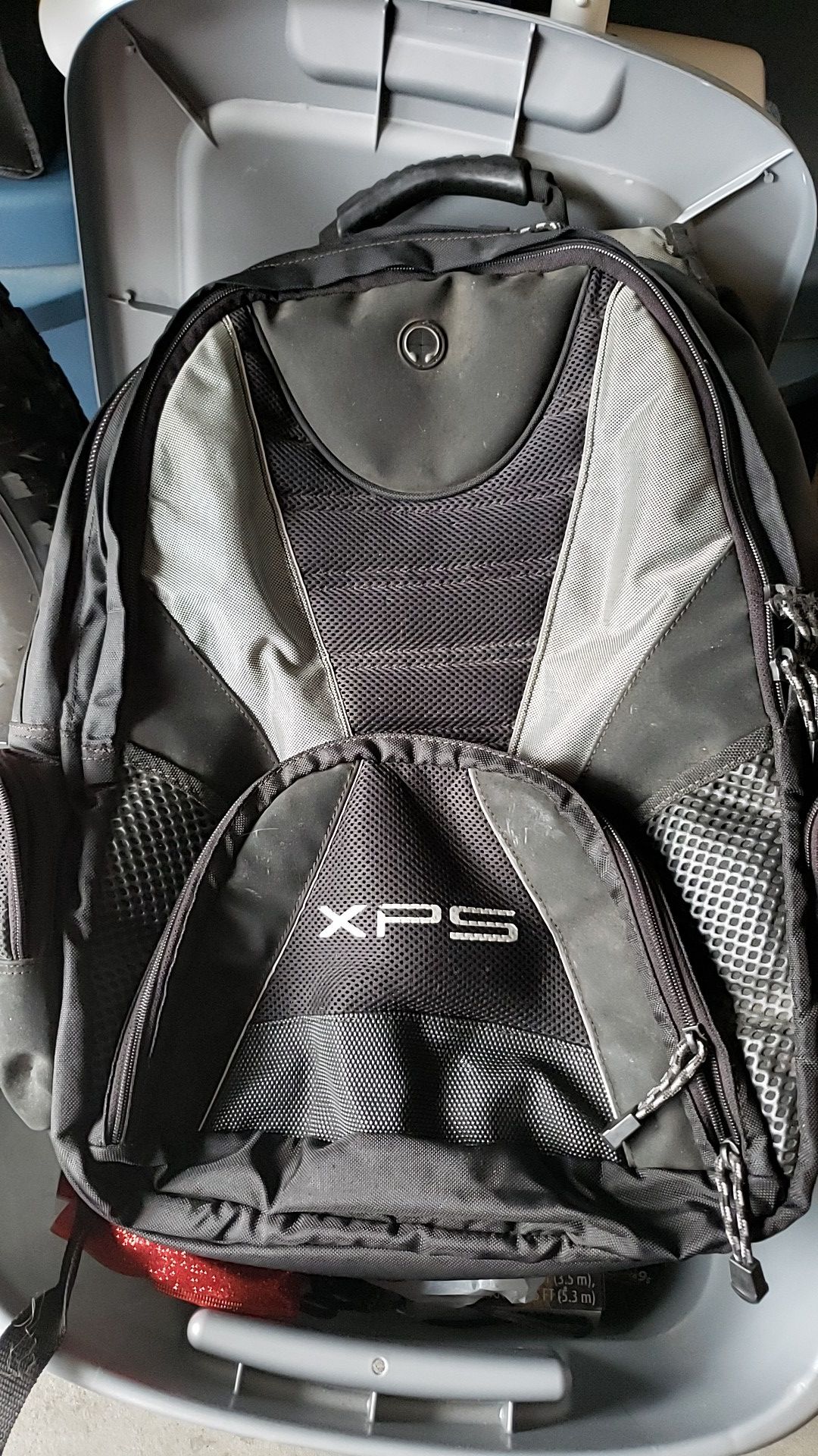 XPS laptop 17"backpack