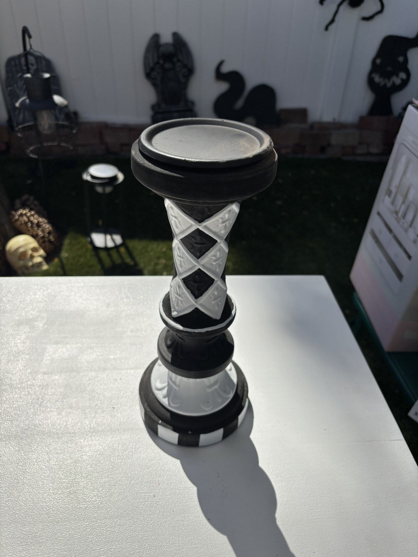 Black/white Checkered Candle Holder