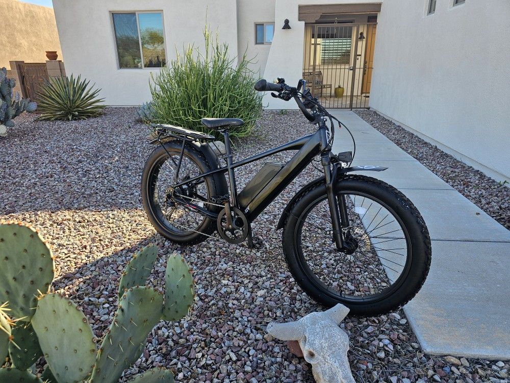 EBike Juiced Rip Current Like New