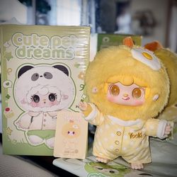 Cute pet Dreams Yooki 400% Plush- Velvet Chicks (New Out Of Box )