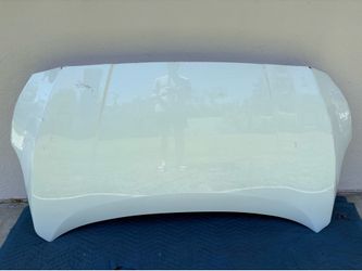 Nissan Leaf Hood for 2018–2025